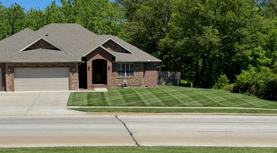 Pebble Creek landscaping and property-care project 21
